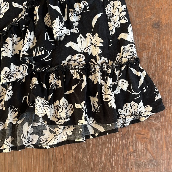 Free People Boho Feminine Ruffle Mini Skirt Black White Floral Coquette Summer - Picture 6 of 10